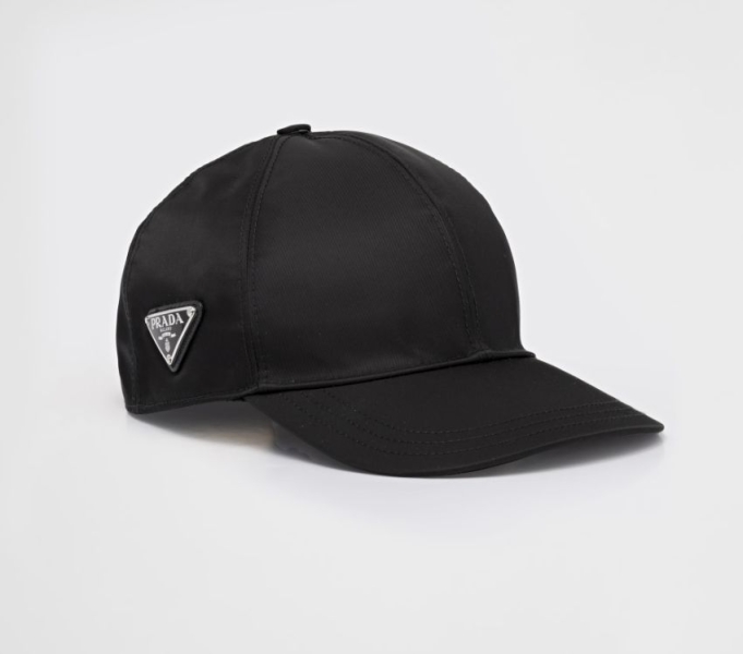 The 14 Best Baseball Caps for an Effortlessly Chic Off-Duty Look