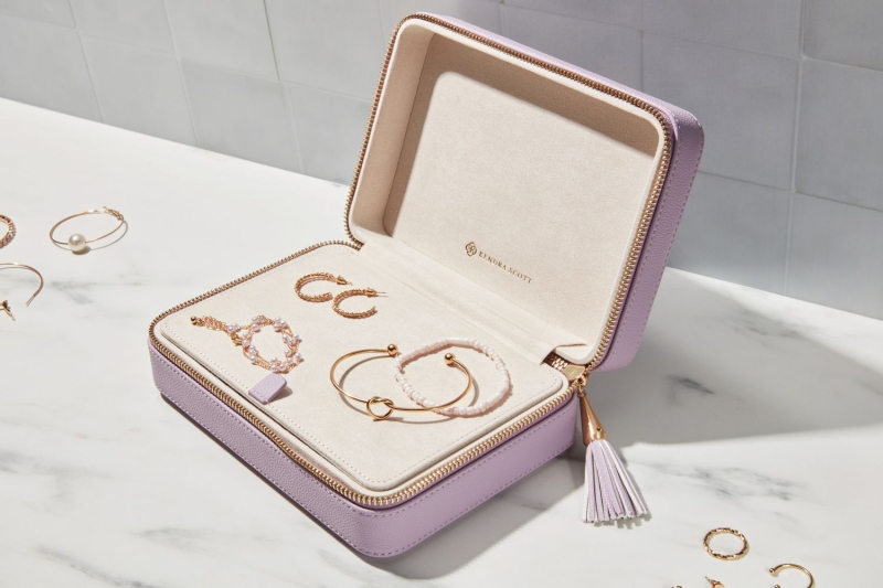 The Best Travel Jewelry Cases Byrdie Editors Never Pack Without